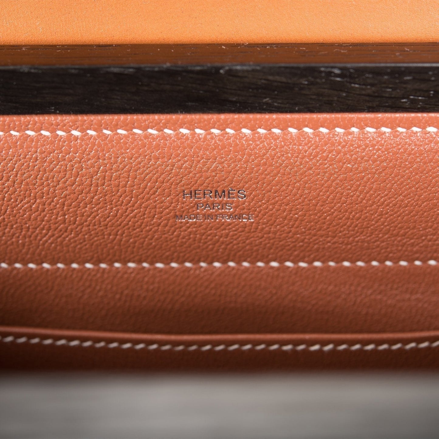 Hermes Fauve Barenia and Natural Wood "Kelly Wood" 22cm Palladium Hardware