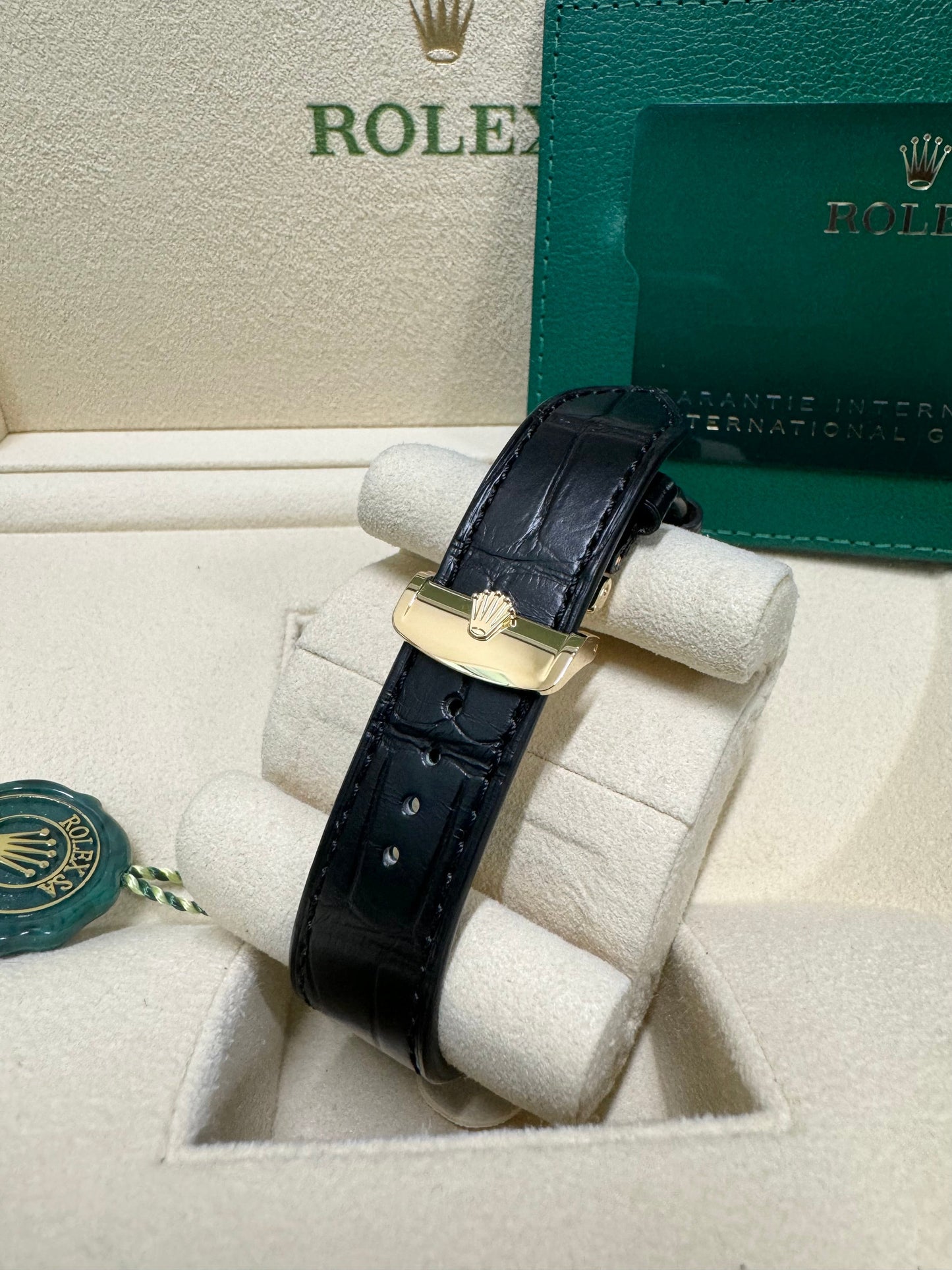 Rolex 1908 39 52508 Black Dial Watch