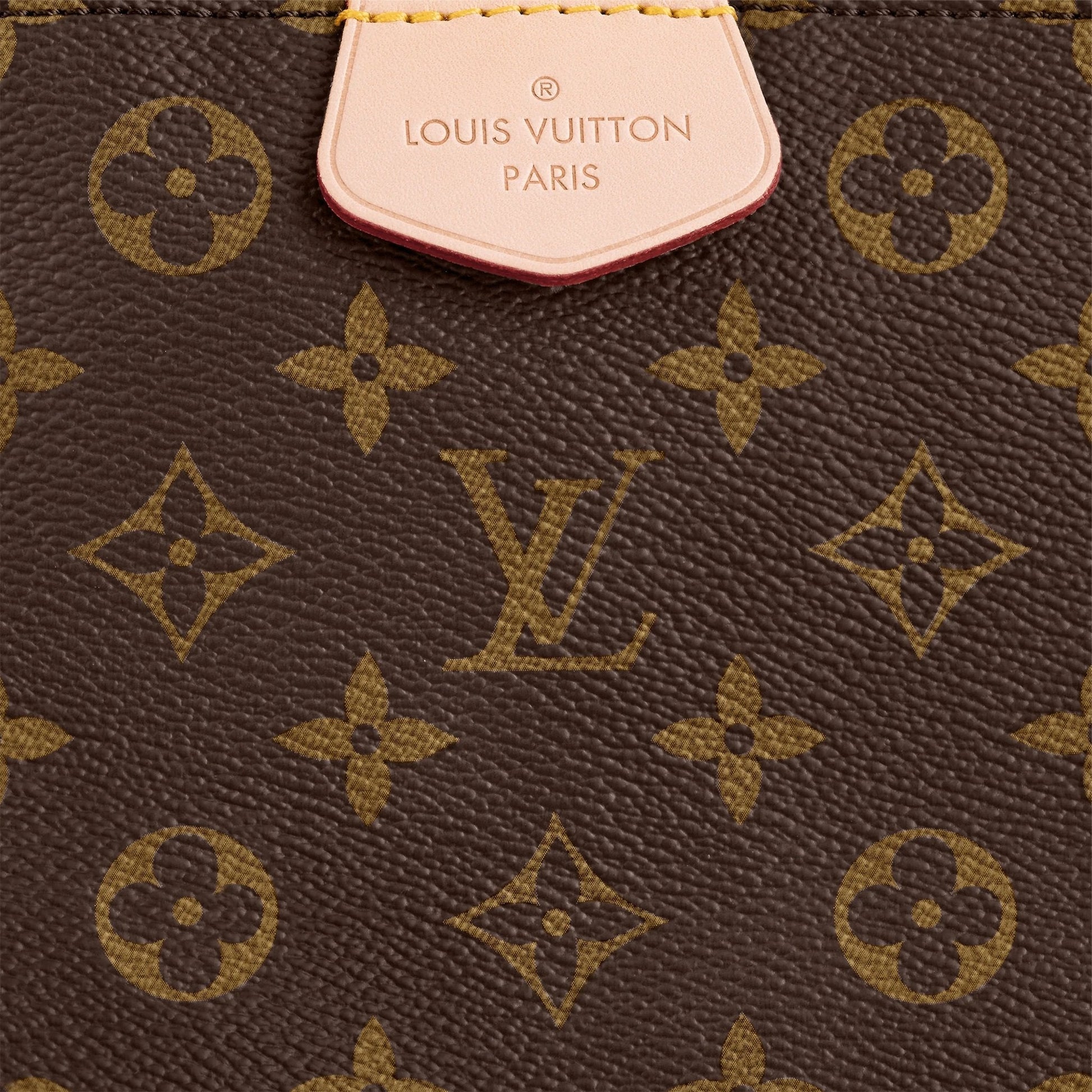 The bag's magnetic closure is shown