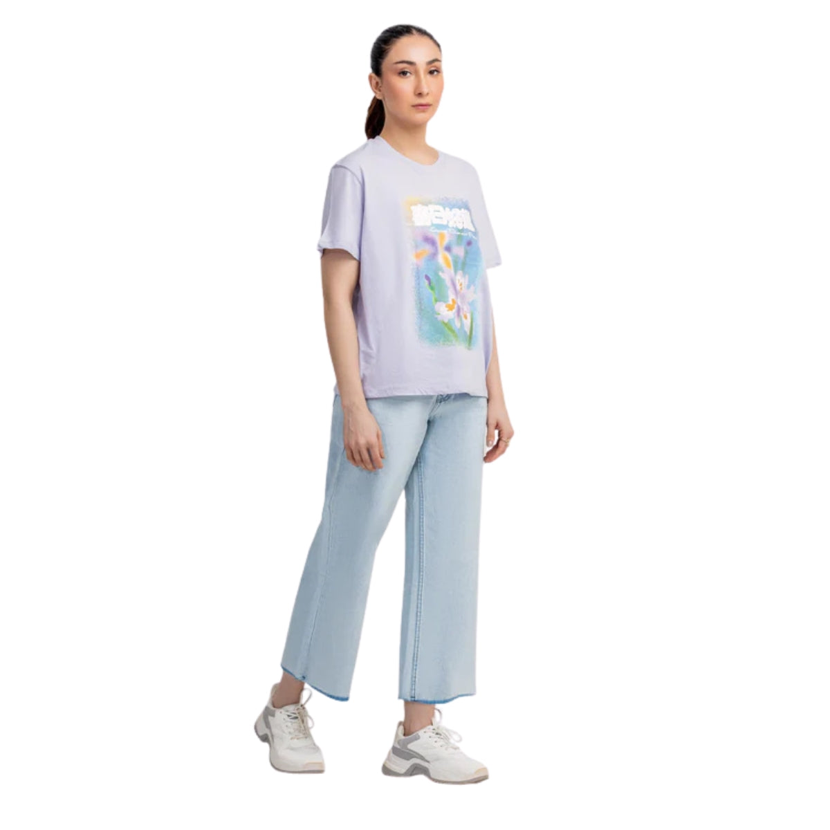 Relaxed Fit Women’s Graphic T-Shirt